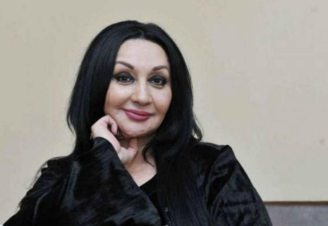 Rejissorla Xalq artisti arasında QALMAQAL - 