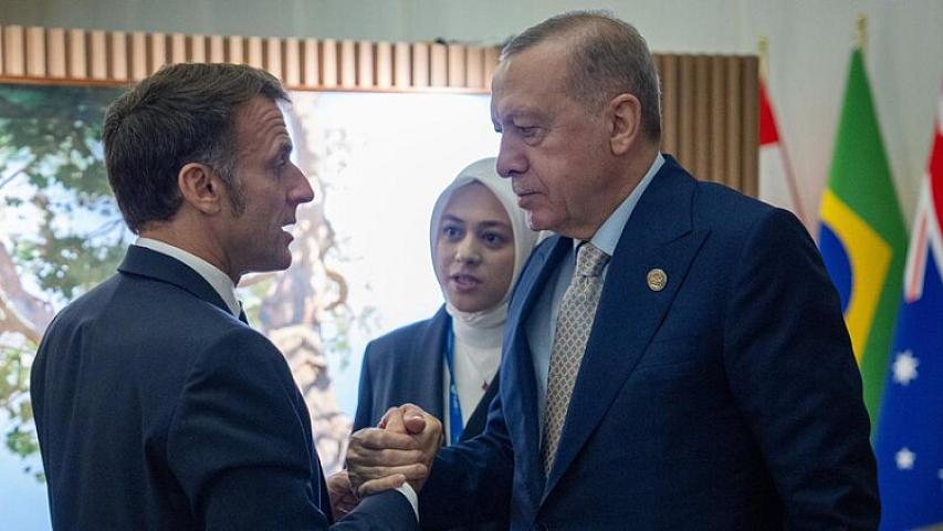A meeting was held between Erdoğan and Macron