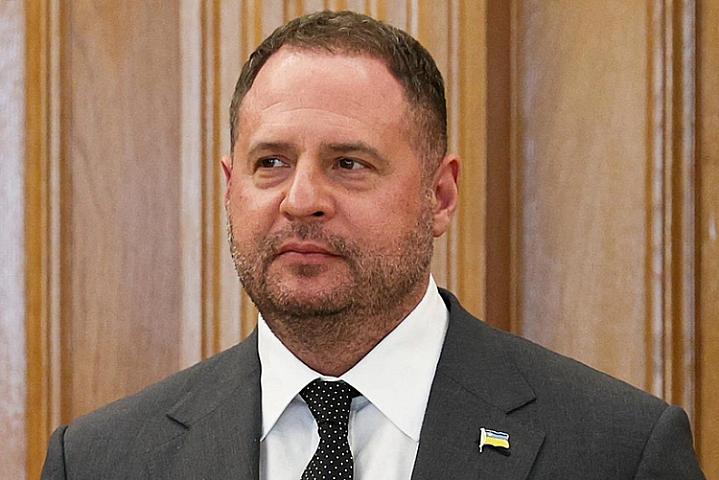 Ukrayna Cenevrədə sülh planı üzrə danışıqlara başlayıb