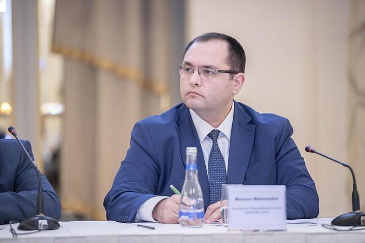 Nazir direktoru işdən çıxardı - 