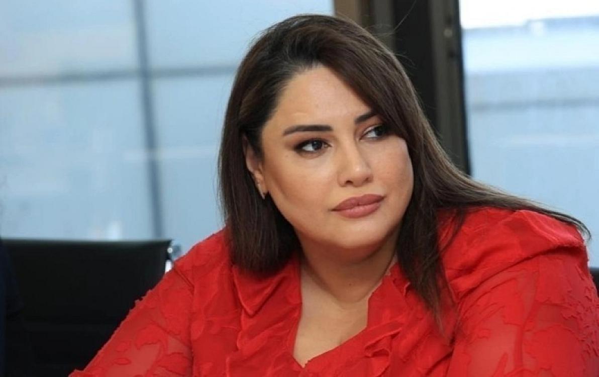 Aytən Səfərova taksi çatışmazlığından 