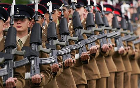 Ukraynaya əsgər göndərmək planlarını 