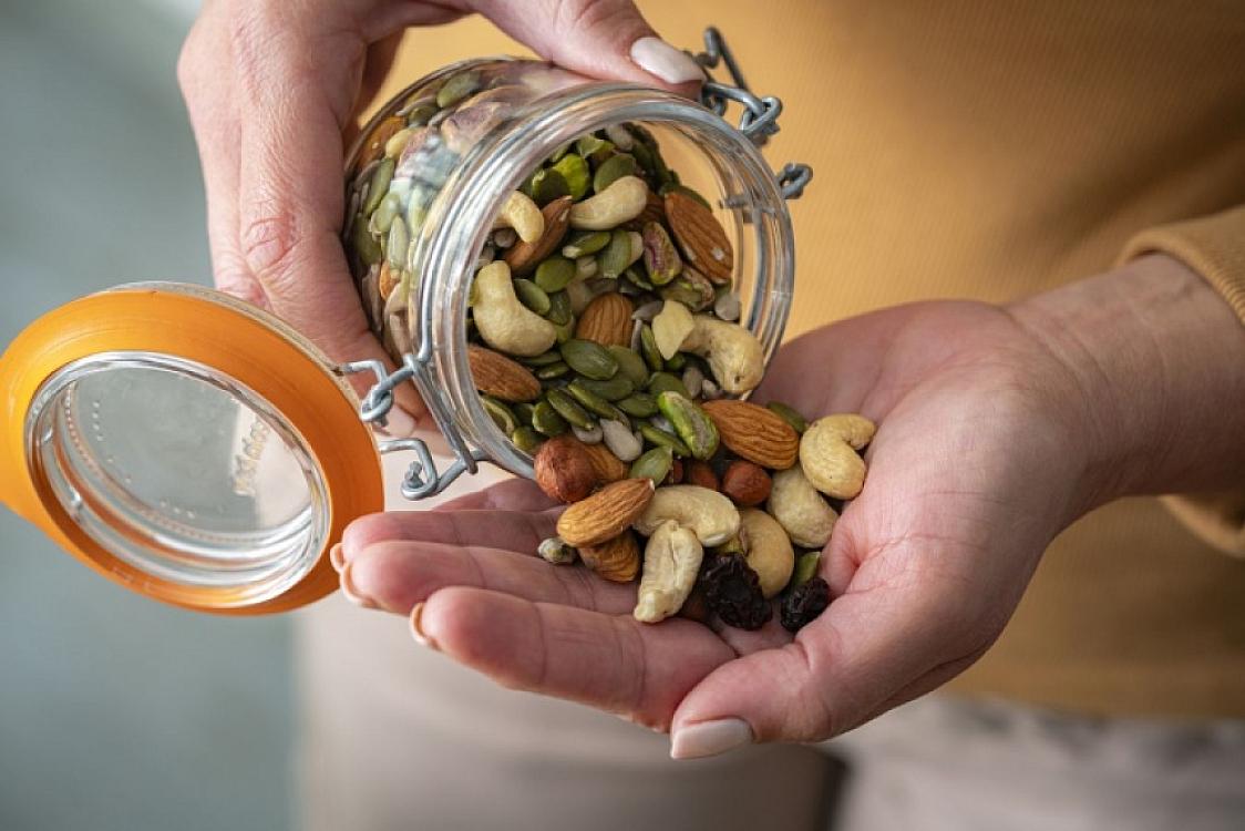 Çərəzləri həddindən artıq yemək