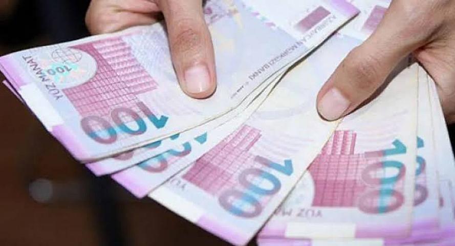 Nazirliyin "işçisi"ndən 8000 manatlıq 