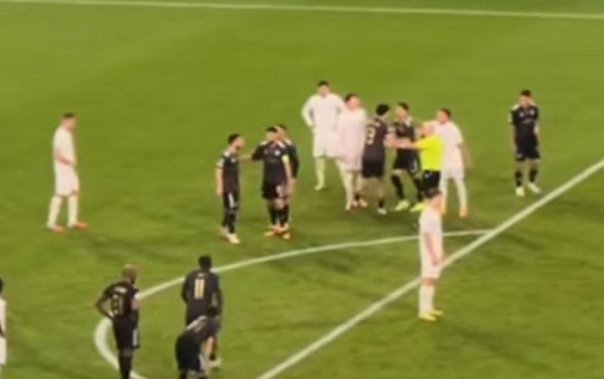 “Qarabağ”- “Napoli” oyununda gərgin anlar 