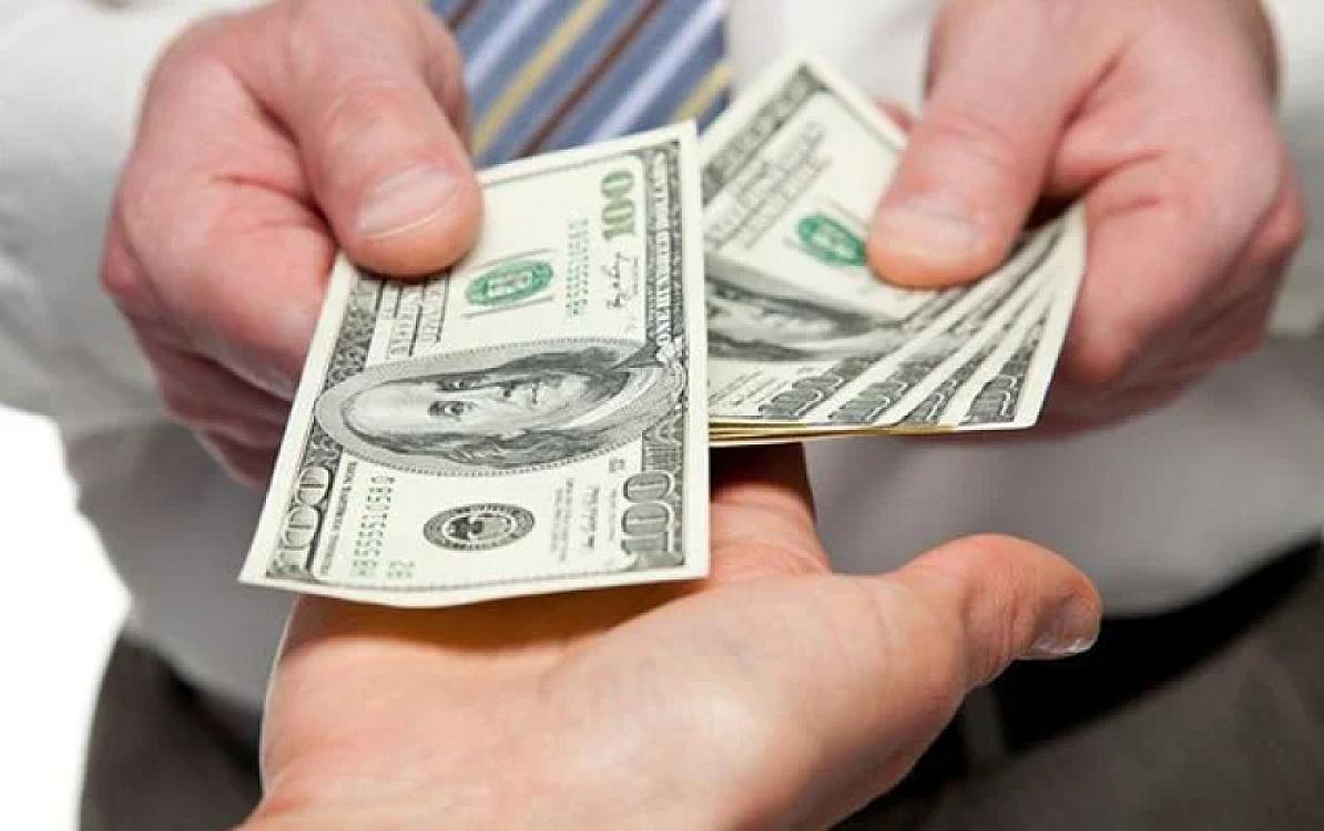 Üzərində möhür olan dollarınız varsa... - 