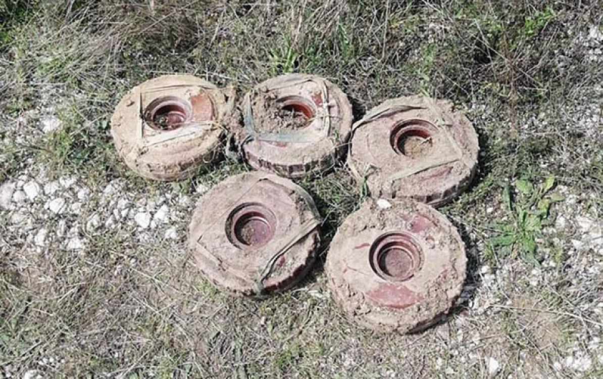 Ermənistanda hərbçilər 