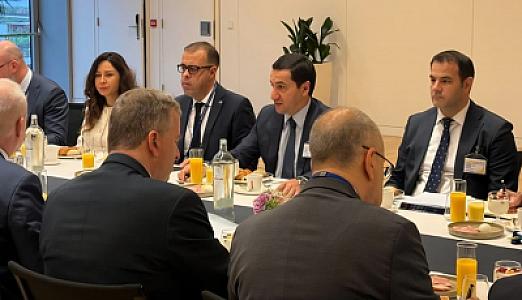 Hikmət Hacıyev NATO Baş Qərargahında MÜHÜM GÖRÜŞ KEÇİRDİ - 