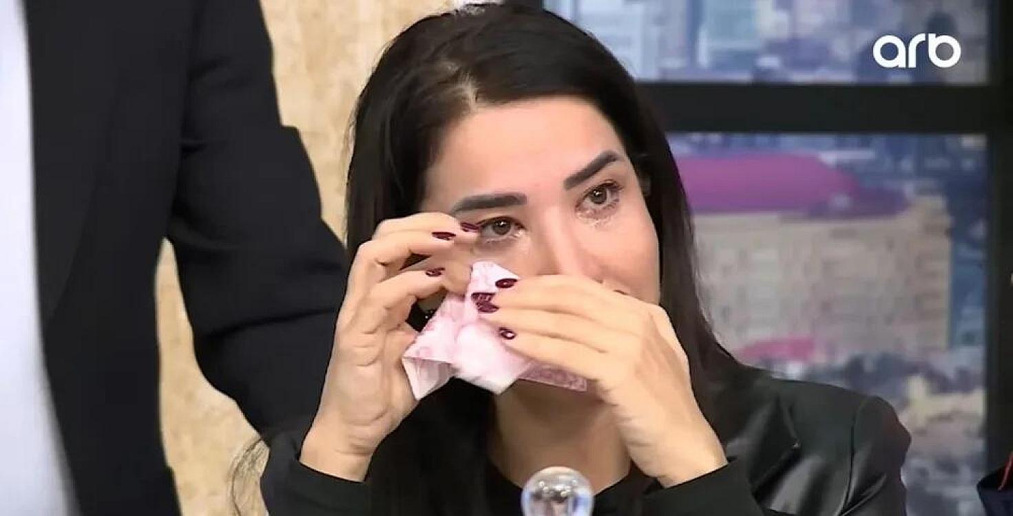 Yaşar Nurinin qızı vəfat edən bacısından danışıb ağladı - 