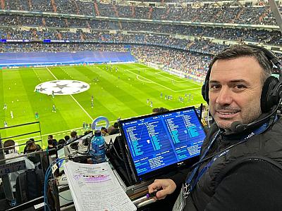 Ertem Şenerdən Qurbanova hədiyyə - FOTO