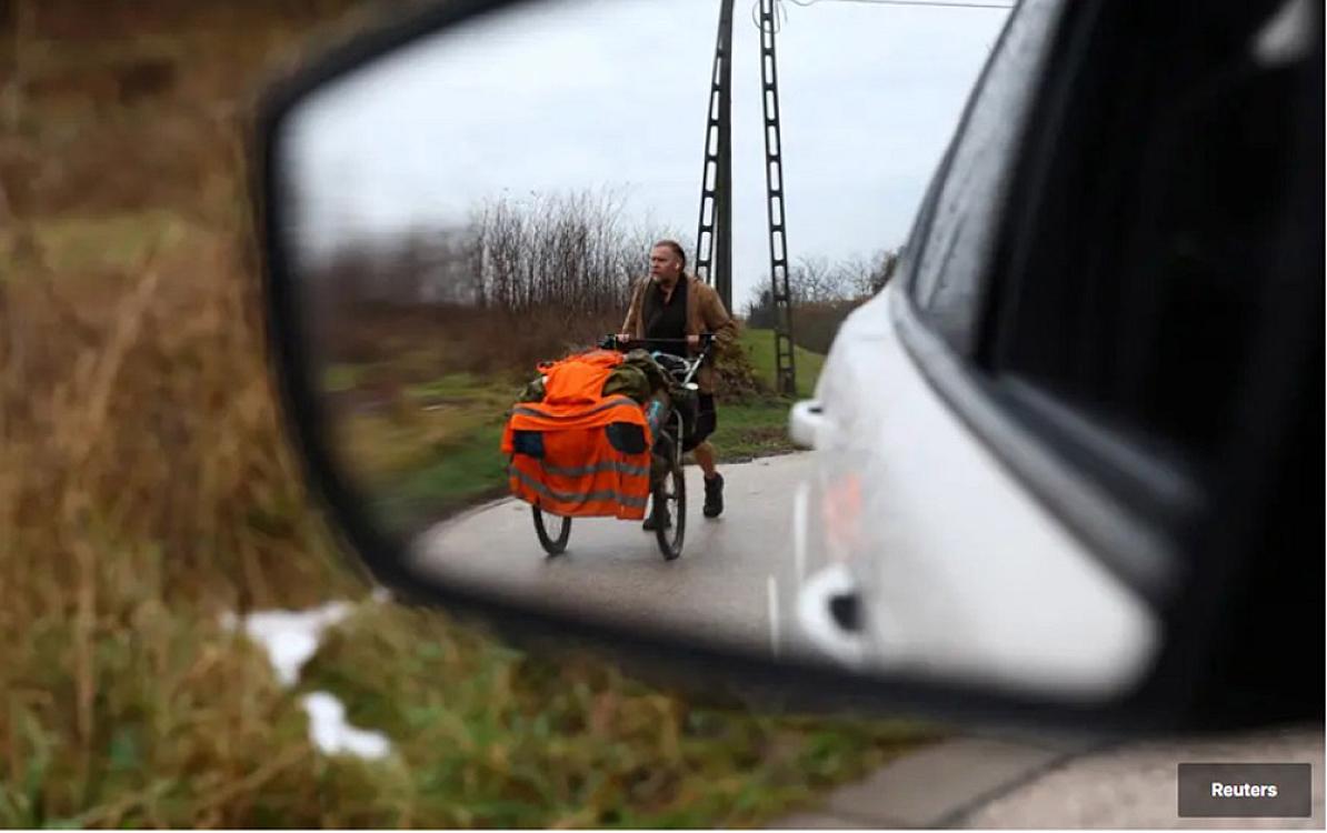 Bir səhər evdən çıxdı, 27 ildir dönə bilmir - Xəzəri üzərək keçmişdi... - 