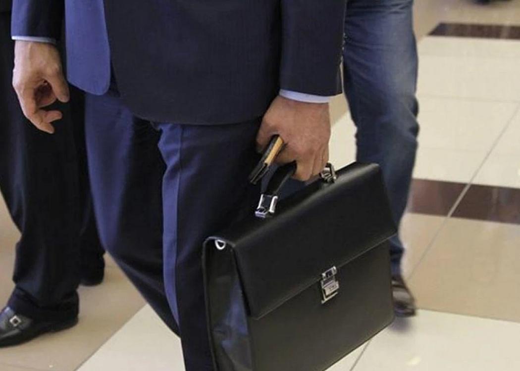 34 yaşında general olub, 32 orden-medalı var - 