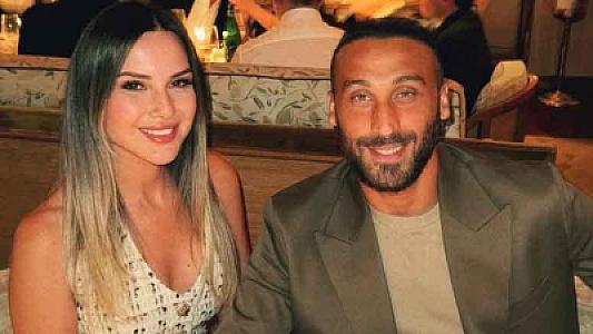 Məşhur futbolçudan boşanma iddialarına 