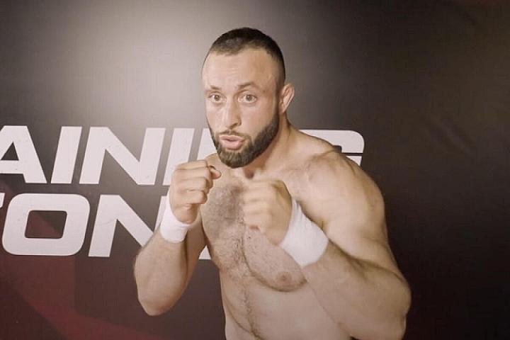 Erməni MMA döyüşçüsü Rusiyada 