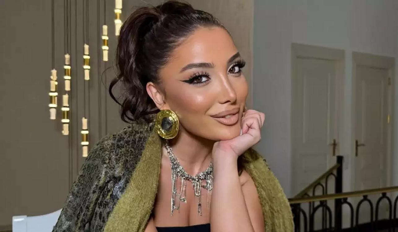 "Я уже так не одеваюсь."