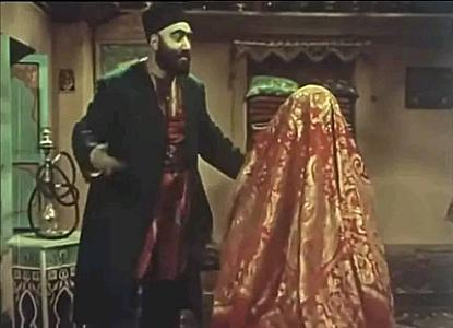 “O olmasın, bu olsun”da Sərvərin başına salınan örtük 