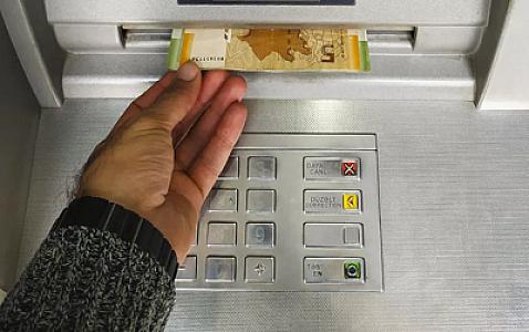 Azərbaycanda pensiya fondları ilə bağlı