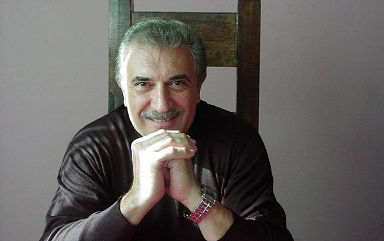 Xalq artisti Prezidentə 