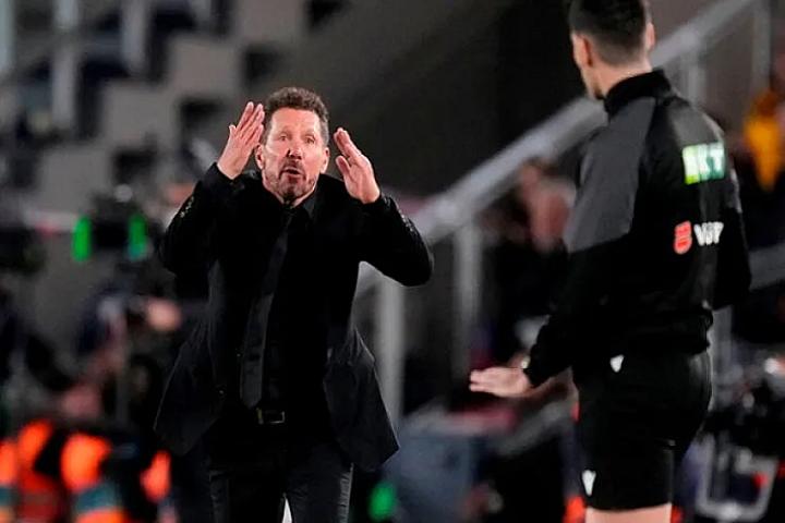 "Atletiko"nun baş məşqçisinin "Kamp Nou"da 