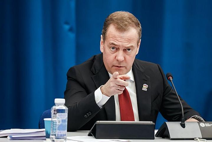 Medvedev Avropa İttifaqını 