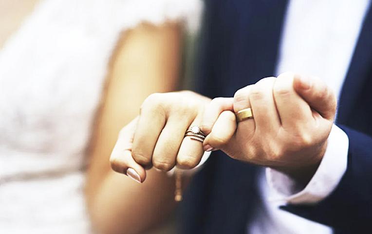 Azərbaycanda 15 yaşlı qızla evlənən şəxs 