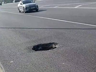 Aeroport yolunda təhlükəli vəziyyət - 