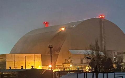 Çernobılın qoruyucu qalxanı deşildi