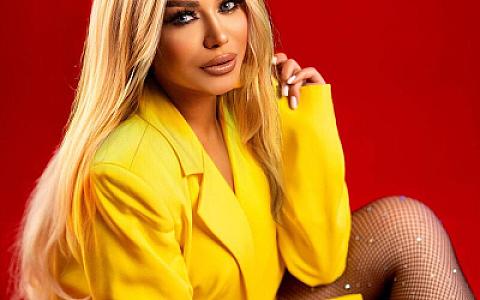 Türkanın makiyajsız halı müzakirələr yaratdı - 