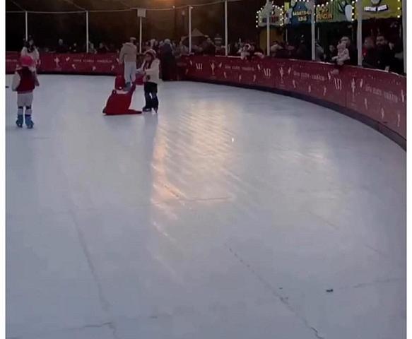 Bulvardakı bu meydança 