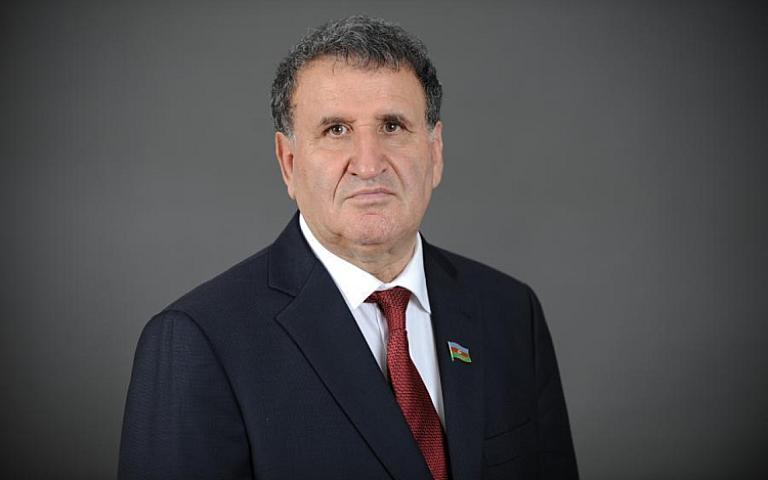 Baldızı oğlunun güllələnməsi xəbərinə 