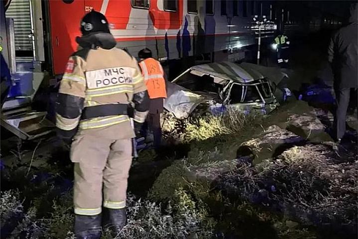 Qatarı bir nəfərin olduğu 