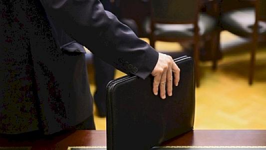 Azərbaycanda deputatın mandatına xitam verilir - 