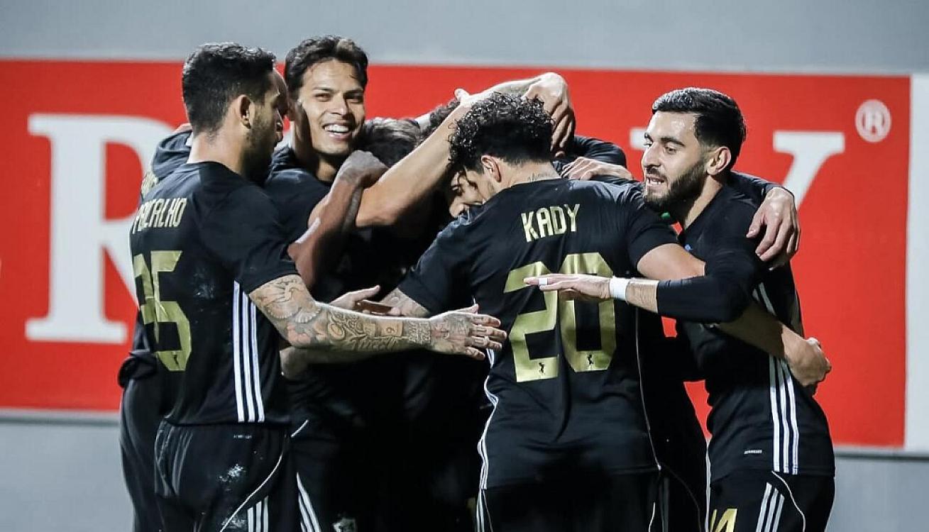 “Qarabağ” "Ayaks"la