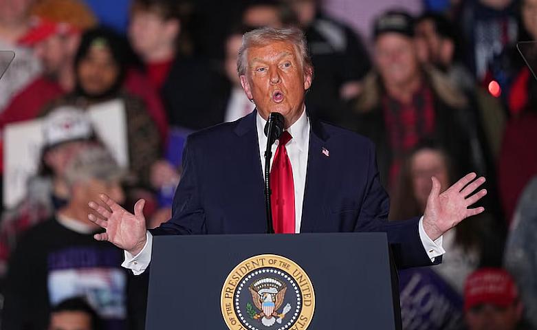 Trampın növbəti məğlubiyyəti