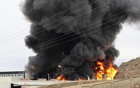 Türkiyədə zavodda yanğın - 