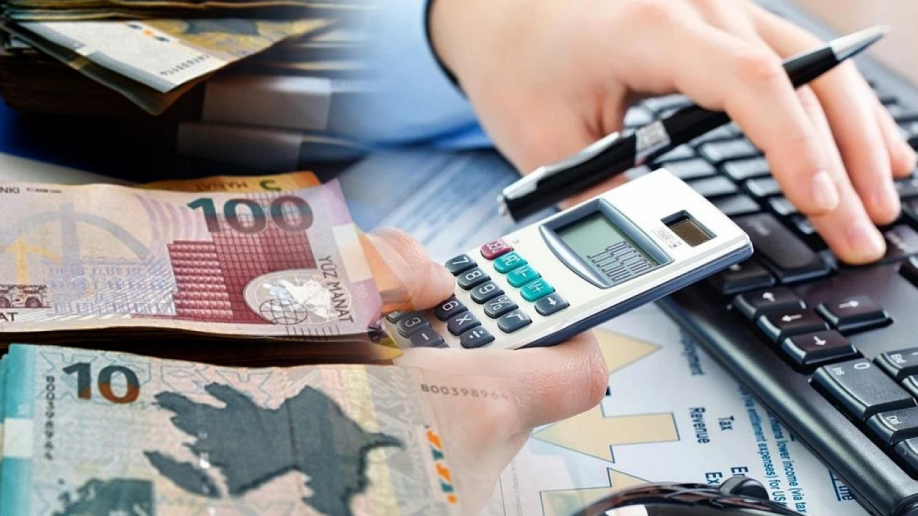 Azərbaycanda orta aylıq