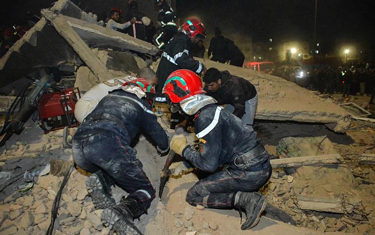 Mərakeşdə iki bina çökdü, 