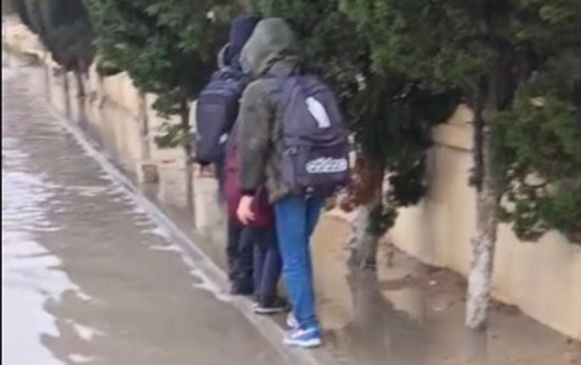 Bakıda yağışa görə azyaşlı xəstəxanalıq oldu - 