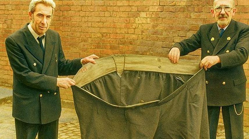 Bir il heç nə yemədən sağ qaldı - 200 kiloqram gəncin ölümcül diyeta - 