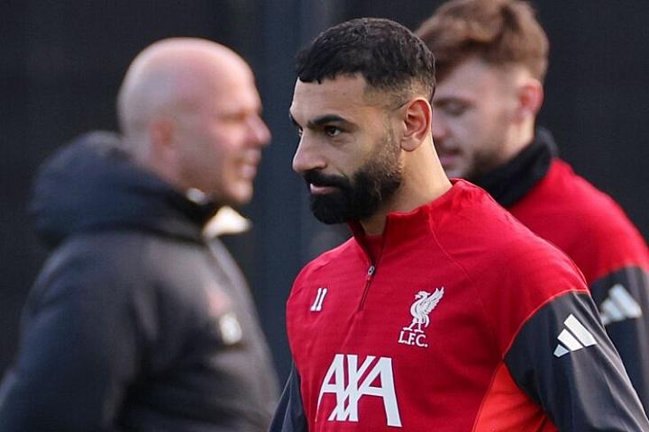 "Liverpul" PSJ-də Salahın yerinə