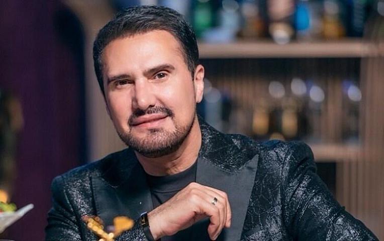 Nadir ilk dəfə nəvəsini göstərdi - 