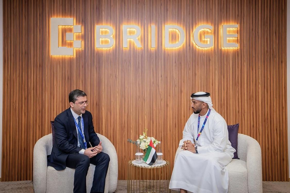 MEDİA Agentliyinin İcraçı direktoru Əhməd İsmayılov ilə BƏƏ-nin Milli Media Bürosunun və Media Şurasının sədri Şeyx Abdulla bin Məhəmməd bin Butti Al Hamed arasında ikitərəfli görüş keçirilib