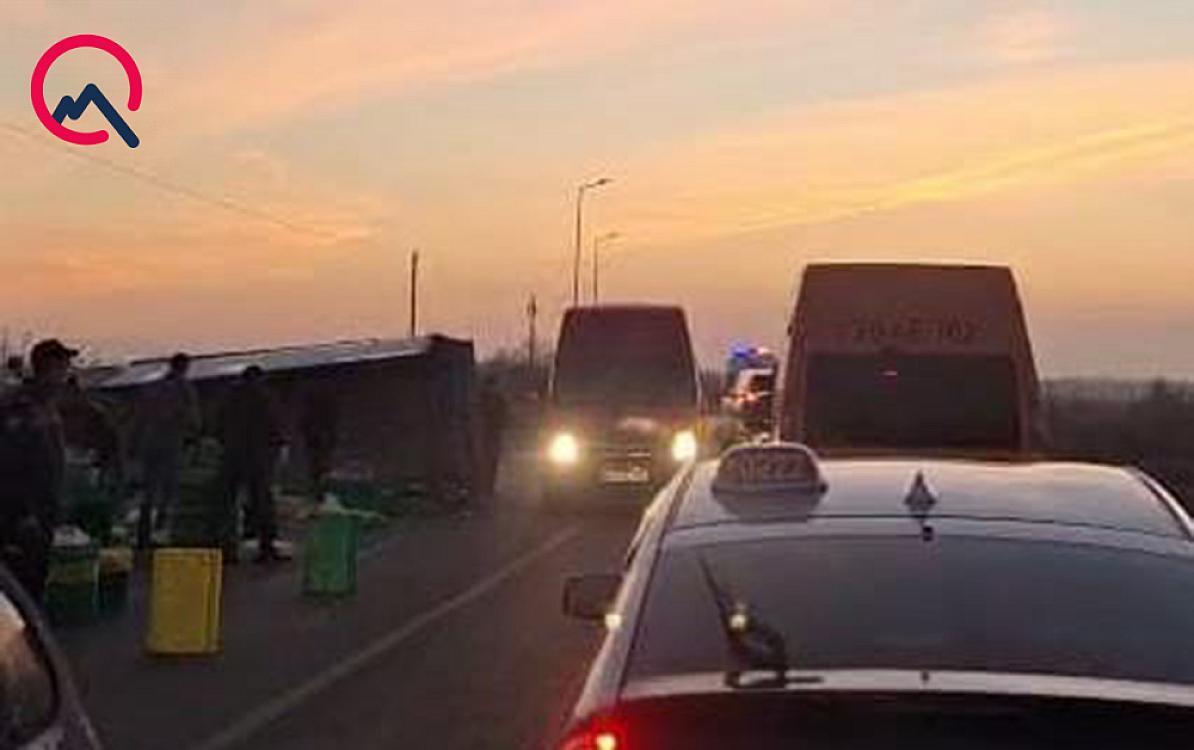 Üç avtomobil toqquşdu - 