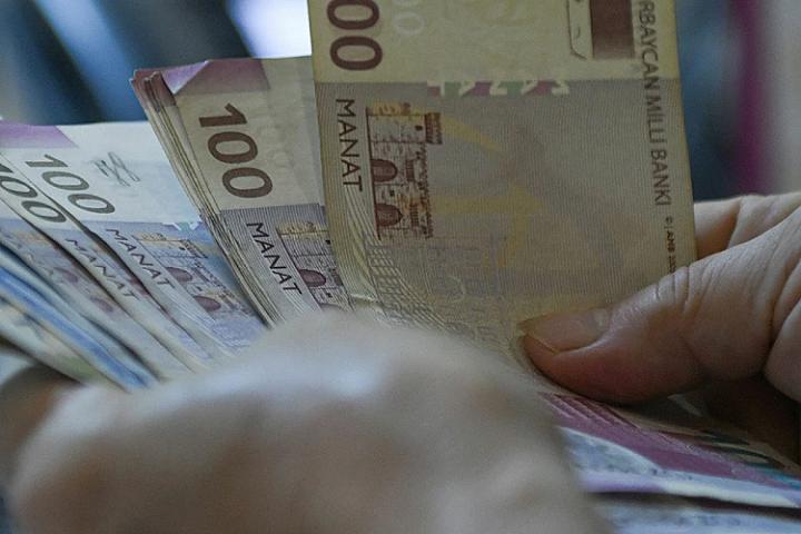 Kimlərə iki dəfə çox maaş ödəniləcək?