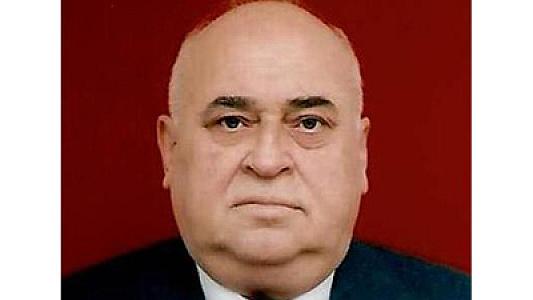 Vahid Axundov vəfat etdi - 