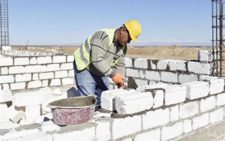 Ev tikdirənlər üçün 