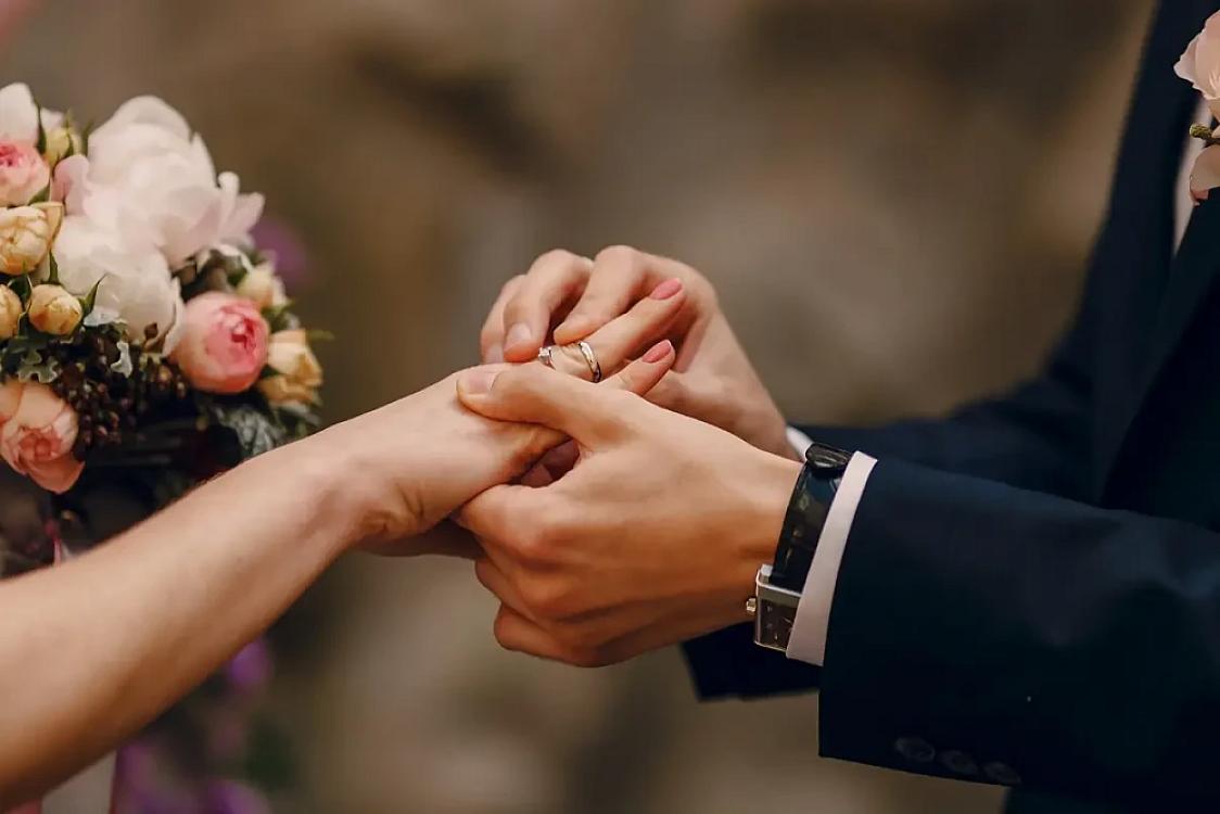 Tovuzda 14 yaşlı qızın toyunun qarşısı alındı -