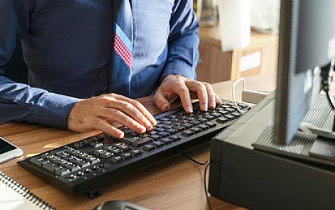 Ailə vəzifələrinə görə işçilər arasında 