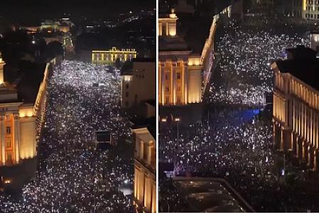 Xalq ayağa qalxdı - 