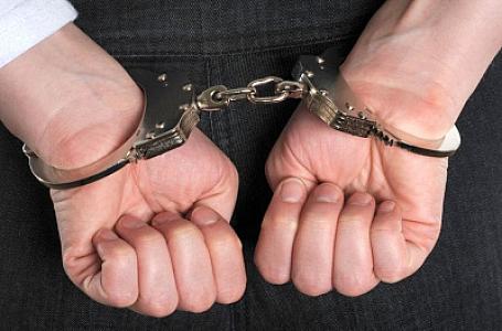 Evdən 8 min dollarlıq qızıl oğurlayan şəxs saxlanıldı